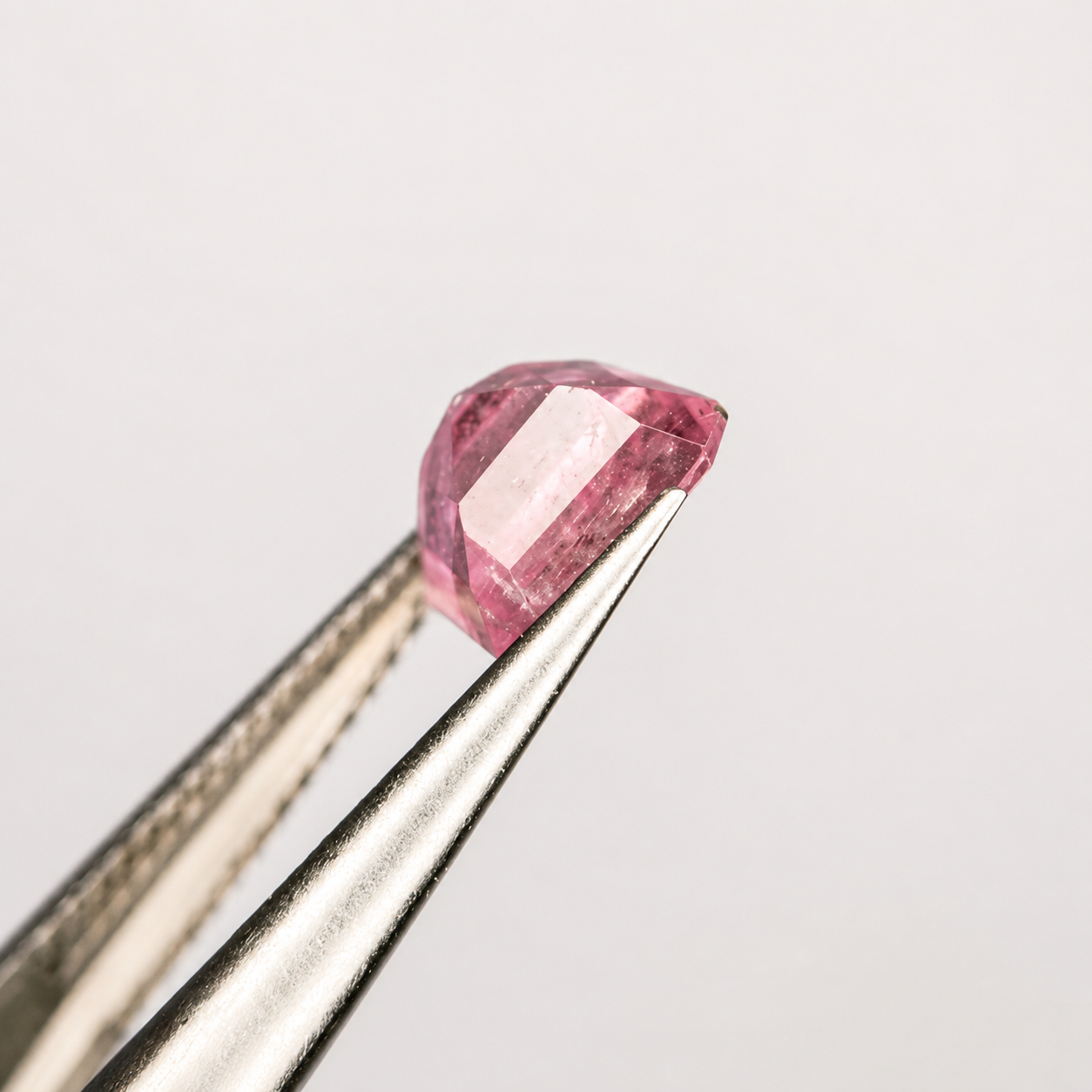 1.25 ct Natural Pink Tourmaline Gemstone from Afghanistan